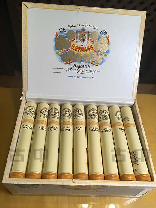 乌普曼(优民)美冠银管 H.Upmann Coronas Major