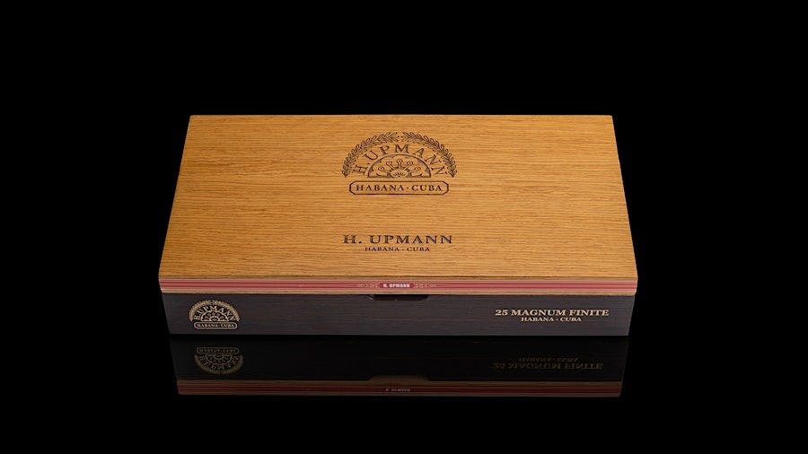 H. Upmann Magnum Finite