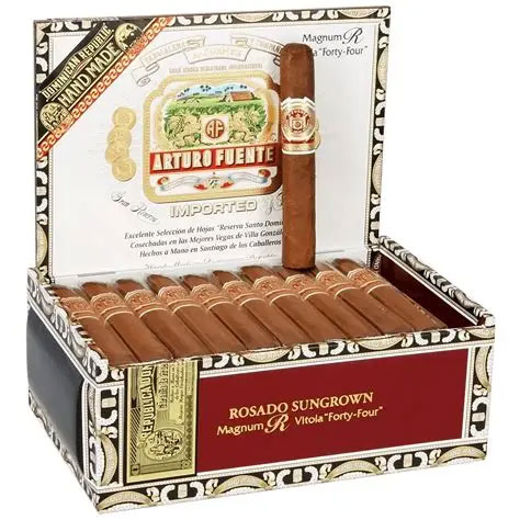 Arturo Fuente Magnum R Rosado S​ungrown｜马格南 R 玫瑰日晒系列雪茄